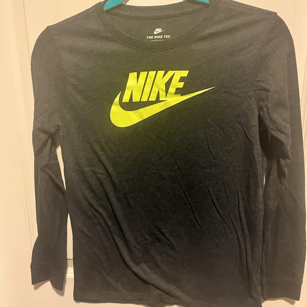 Long sleeve Nike tee